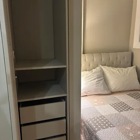 Newly Renovated Classic By Solli Plass *