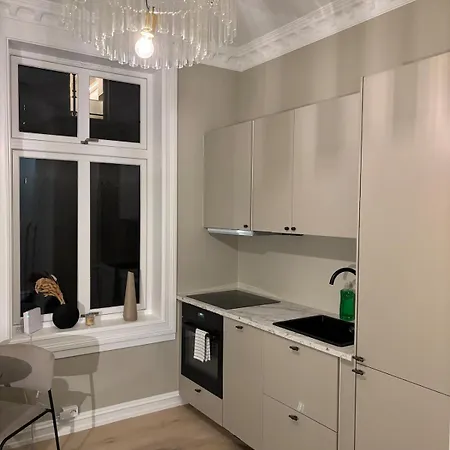 Newly Renovated Classic By Solli Plass أوسلو